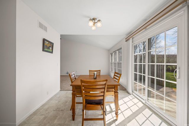 966 Tealwood Lane, South Bend, IN 46614