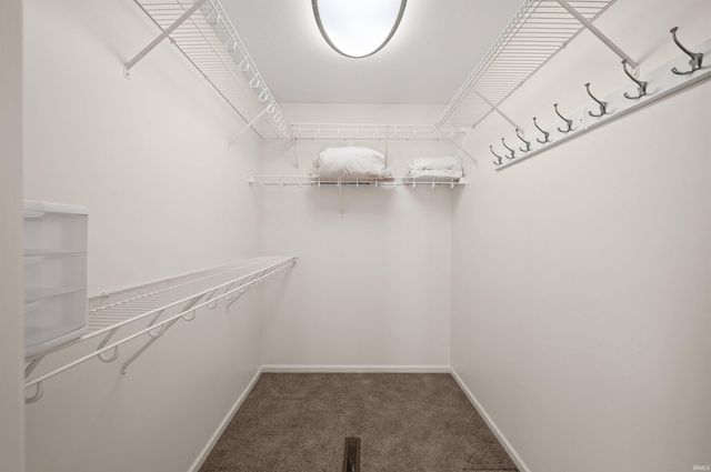 966 Tealwood Lane, South Bend, IN 46614