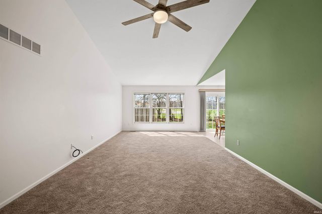 966 Tealwood Lane, South Bend, IN 46614