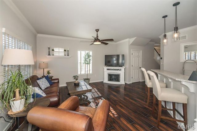 2736 Grover Crossing Drive, Wildwood, MO 63040