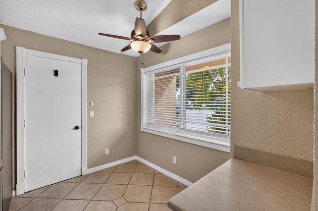 166 RAINTREE, Jupiter, FL 33458
