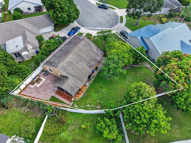 166 RAINTREE, Jupiter, FL 33458