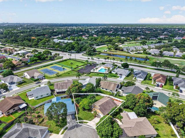 166 RAINTREE, Jupiter, FL 33458