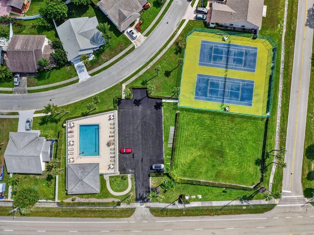 166 RAINTREE, Jupiter, FL 33458