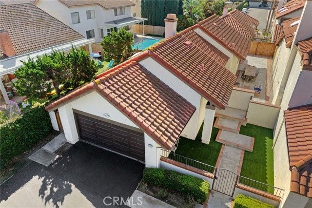 12 Filare, Irvine, CA 92620