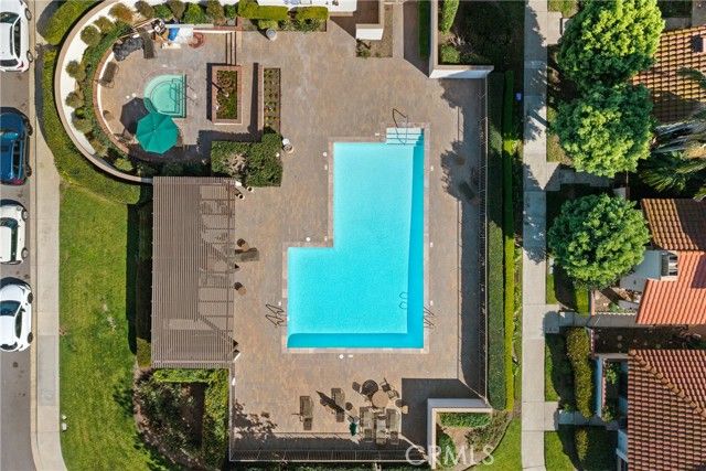 12 Filare, Irvine, CA 92620