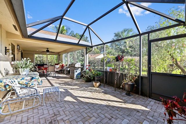 2850 NW 15th Street, Delray Beach, FL 33445