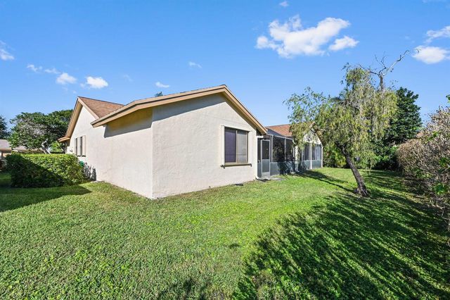 2850 NW 15th Street, Delray Beach, FL 33445