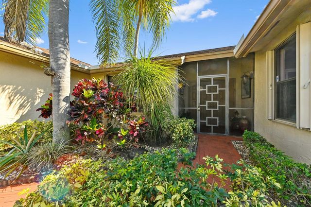 2850 NW 15th Street, Delray Beach, FL 33445