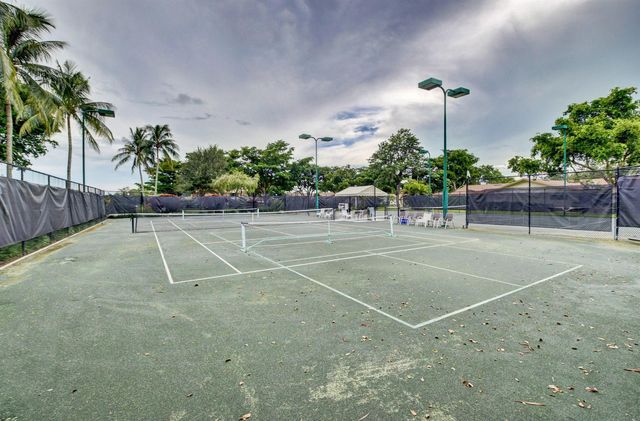 2850 NW 15th Street, Delray Beach, FL 33445
