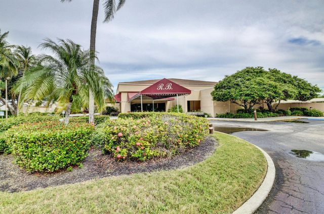 2850 NW 15th Street, Delray Beach, FL 33445