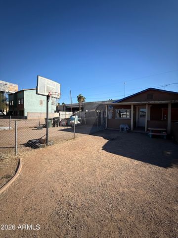 1109 W APACHE Street, Phoenix, AZ 85007