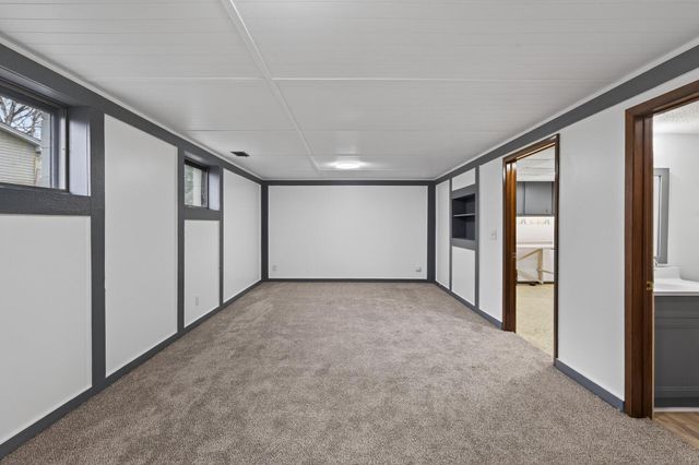 4608 W 99th Street, Bloomington, MN 55437