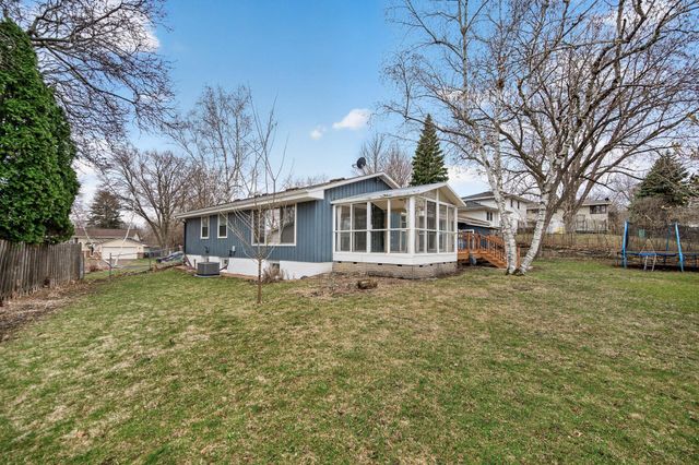 4608 W 99th Street, Bloomington, MN 55437