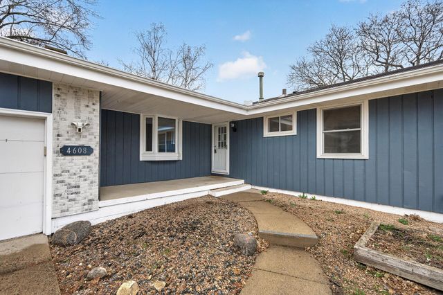 4608 W 99th Street, Bloomington, MN 55437