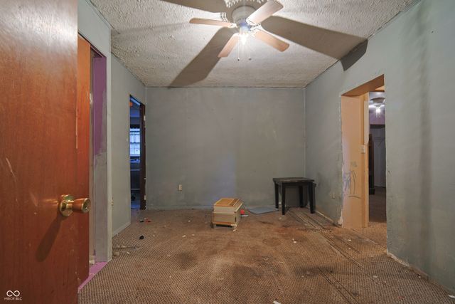 740 N National Road, Columbus, IN 47201