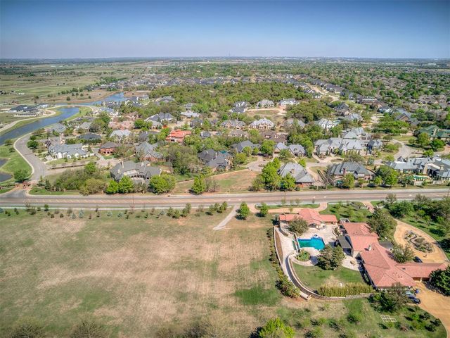 4370 Covington Way, Norman, OK 73072