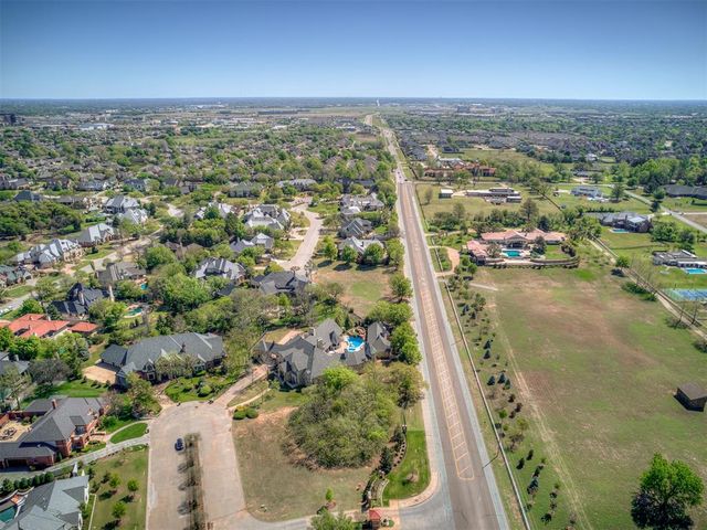 4370 Covington Way, Norman, OK 73072
