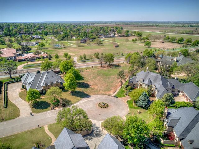 4370 Covington Way, Norman, OK 73072