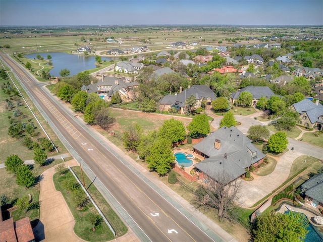 4370 Covington Way, Norman, OK 73072