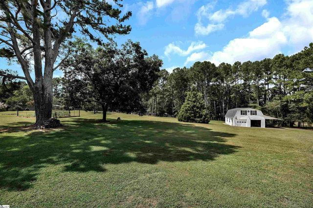 4237 Midway Road, Belton, SC 29627