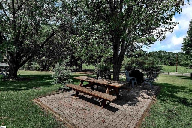 4237 Midway Road, Belton, SC 29627