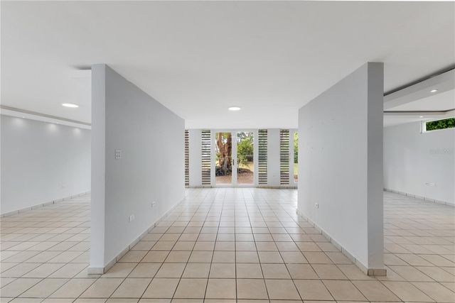 URB PASEO LOS ARTESANOS ALEJANDRO LOZADA 156, Las Piedras, PR 00771