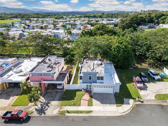 URB PASEO LOS ARTESANOS ALEJANDRO LOZADA 156, Las Piedras, PR 00771