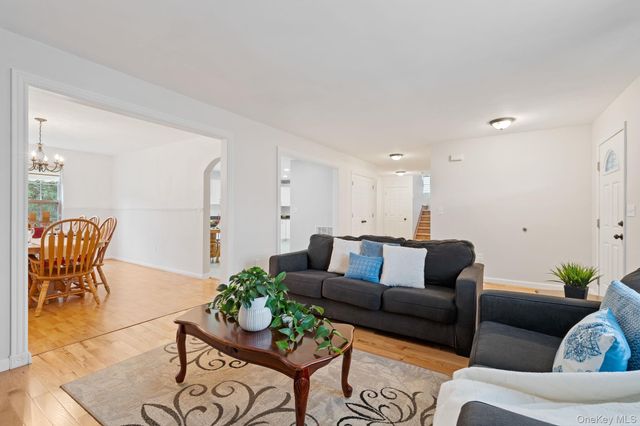 317 Angelo Drive, Montgomery, NY 12549