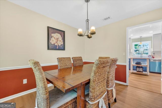 670 Hillmont Drive, Waycross, GA 31503