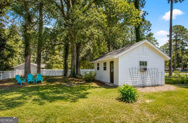 670 Hillmont Drive, Waycross, GA 31503