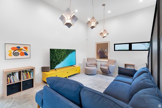 365 E HARVARD AVE, Salt Lake City, UT 84111