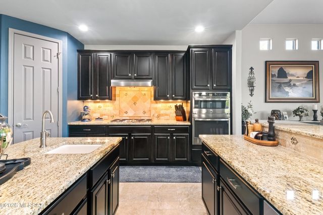 9450 E Woolly Butterfly Court, Corona De Tucson, AZ 85641