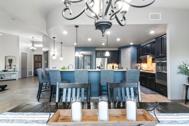 9450 E Woolly Butterfly Court, Corona De Tucson, AZ 85641