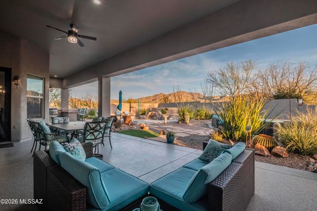 9450 E Woolly Butterfly Court, Corona De Tucson, AZ 85641