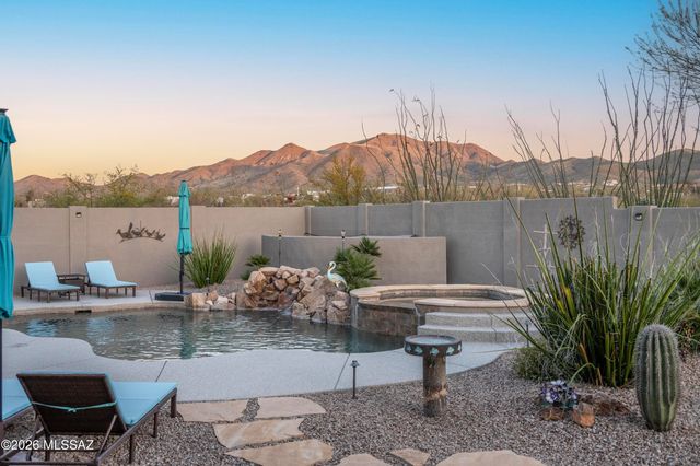 9450 E Woolly Butterfly Court, Corona De Tucson, AZ 85641