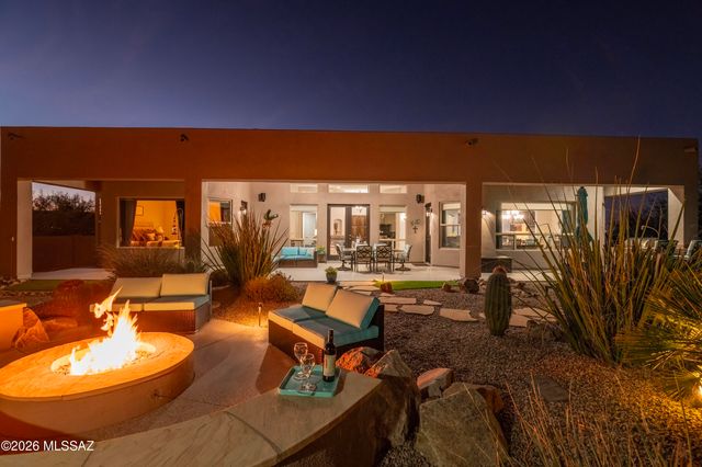 9450 E Woolly Butterfly Court, Corona De Tucson, AZ 85641