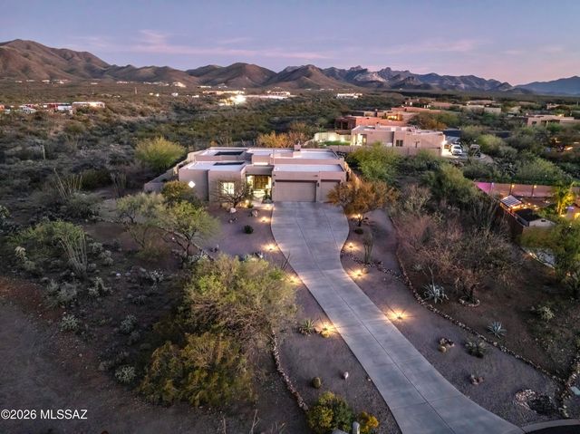 9450 E Woolly Butterfly Court, Corona De Tucson, AZ 85641