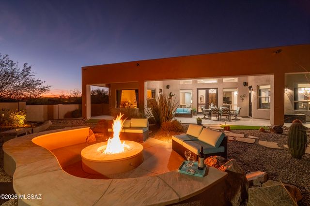 9450 E Woolly Butterfly Court, Corona De Tucson, AZ 85641