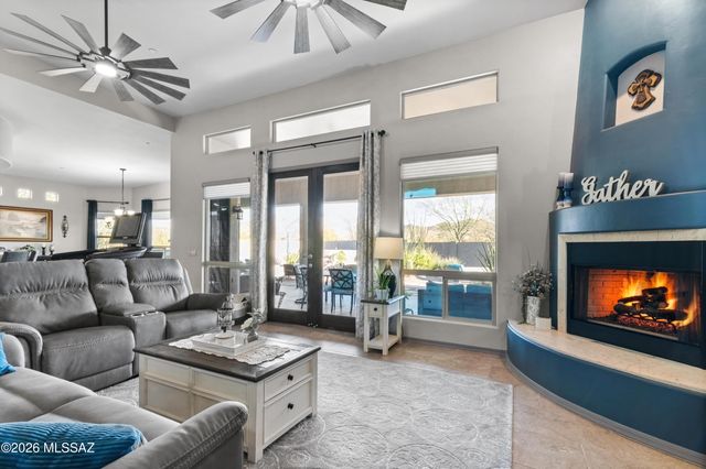 9450 E Woolly Butterfly Court, Corona De Tucson, AZ 85641