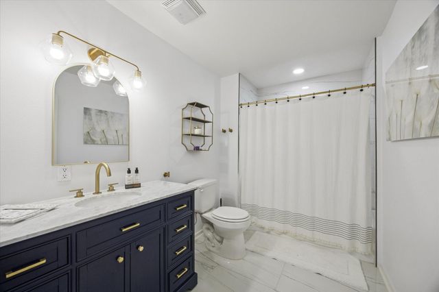 6404 Fm 1948 Road W, Burton, TX 77835