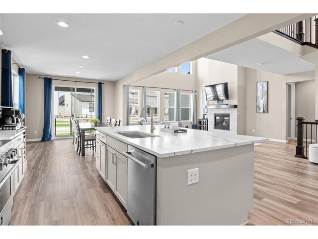 5909 Los Olivas Pt, Parker, CO 80134