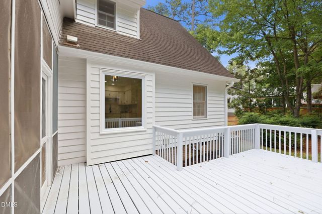8801 Mansfield Drive, Raleigh, NC 27613
