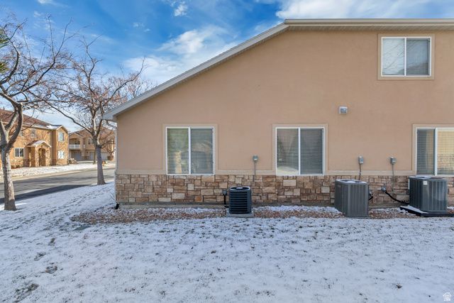 3434 S CRICHTON CV, West Valley City, UT 84128