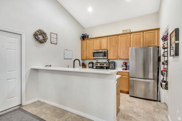 3434 S CRICHTON CV, West Valley City, UT 84128