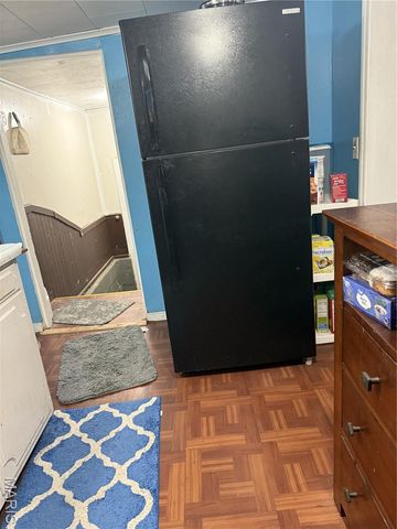 124 E 7th Street, Roxana, IL 62084