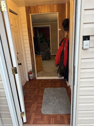 124 E 7th Street, Roxana, IL 62084