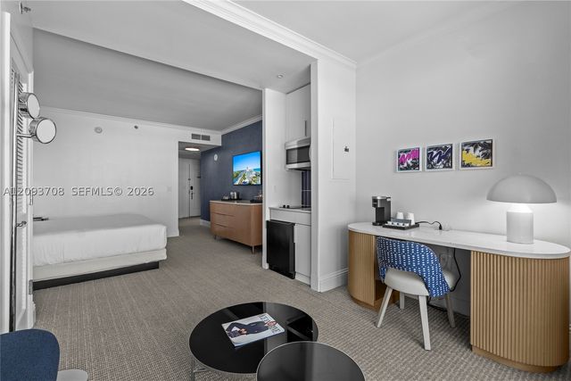 4401 Collins Ave 1709, Miami Beach, FL 33140