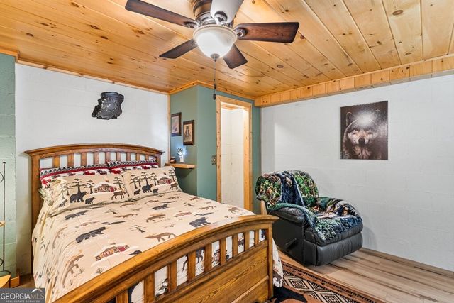 78 Hideaway Cove, Hayesville, NC 28904