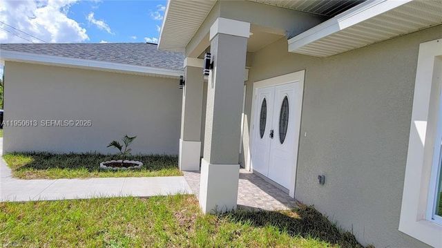8038 Sunrise Cir., La Belle, FL 33935